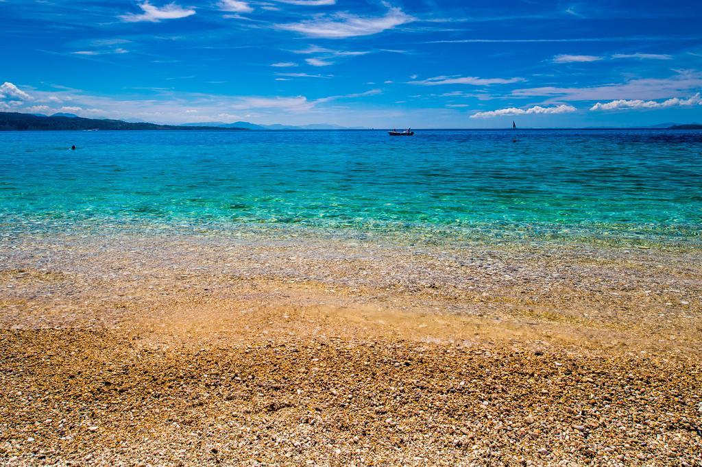 Krouzeri Beach Apartments Nisaki  Oda fotoğraf