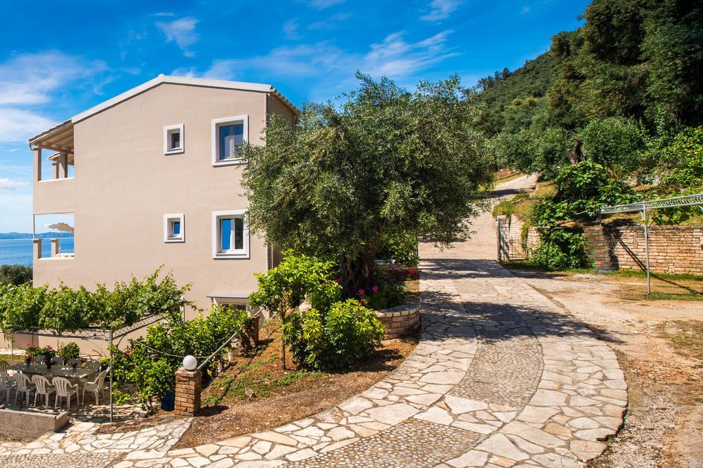 Krouzeri Beach Apartments Nisaki  Oda fotoğraf