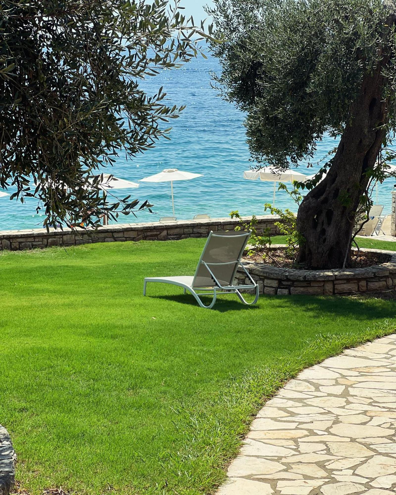 Krouzeri Beach Apartments Nisaki  Dış mekan fotoğraf